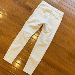 Size 25 Santuary White Jeans